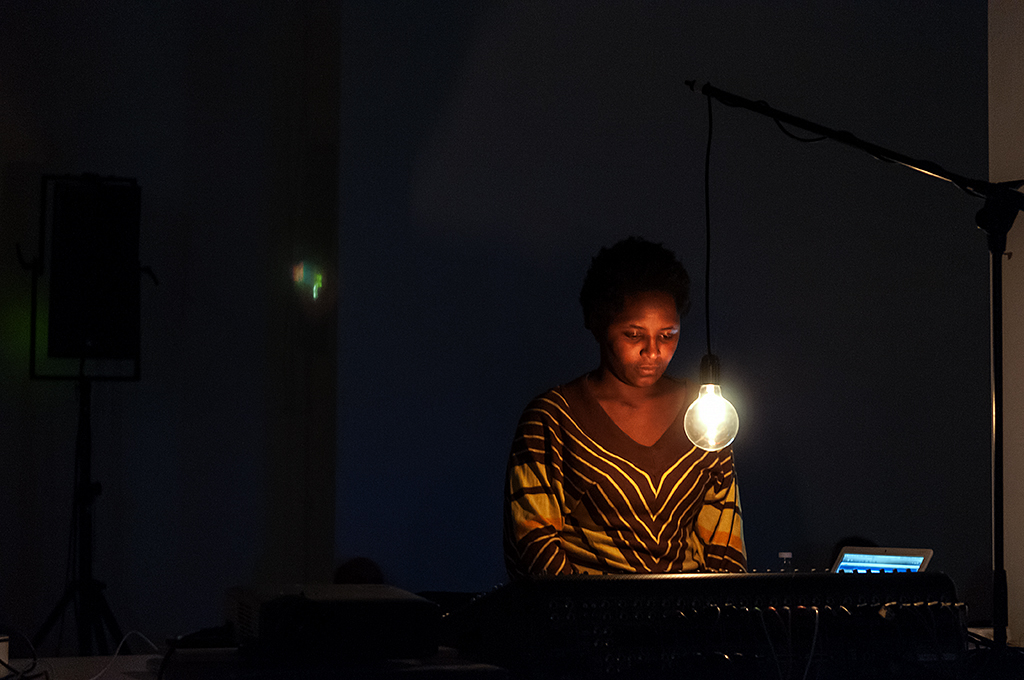 EJ5_1776_Aurélie Lierman_Studio Loos_TDA14_©_Ed_Jansen